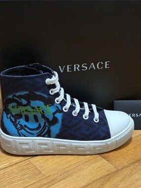 Versace Young Greca Smiley High Top Sneakers Kids 2.5 Navy Blue Canvas Box ITALY